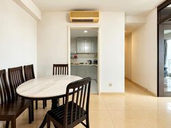 The Esparis (D18), Condominium #620442151